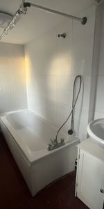 High Road, Great Yarmouth, Gorleston - Photo 4