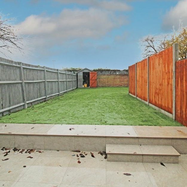 Lynton Road - Photo 1