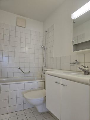 4 Zimmer, 75 m², 3. Stock - Photo 1