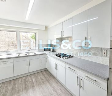 Heywood Court, HA7, Stanmore - Photo 1