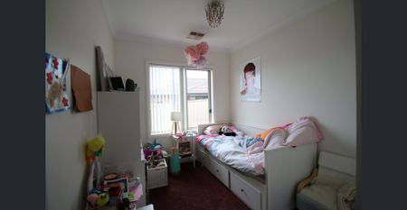 Spacious, Modern and Everything you are Looking For - Photo 2