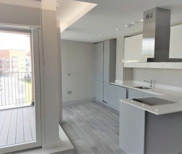 1 bedroom apartment to rent - Photo 2