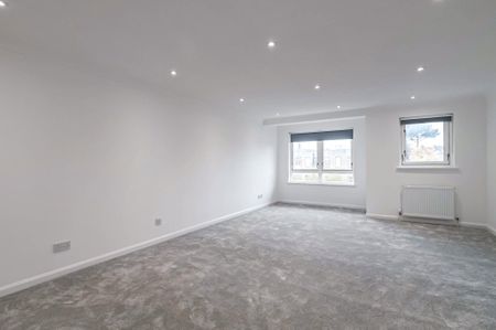 Flat 5, 3 Caithness Place - Photo 3