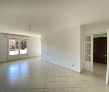 Location Appartement 2 pièces 53m² PALAISEAU 91120 - Photo 2