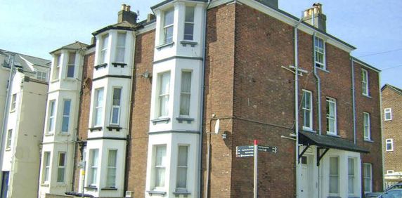 Old Tiverton Road, Exeter, EX4 - Photo 2