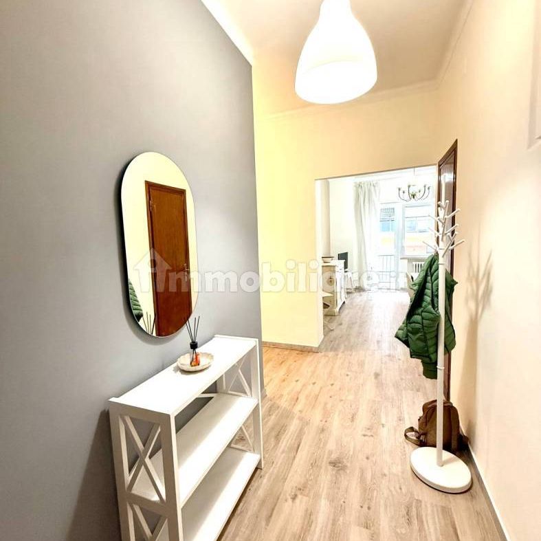 Appartamento ottimo stato, secondo piano, Adriatico, Ancona - Photo 1