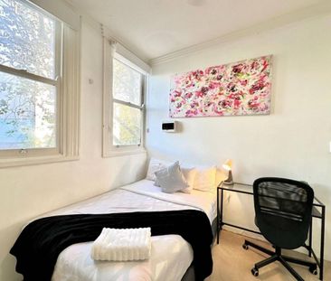 Modern Living in the Iconic 'Astoria' Building - Photo 6