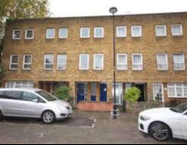 Brabazon Street Room A - Photo 1