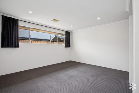 16 Jutland Avenue - Photo 5