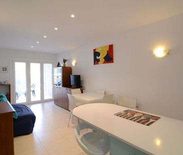 Avinguda Grècia - Foto 2