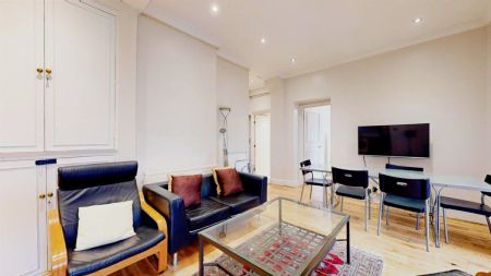 3 Bed 2 Bath, Flat 10, 194 Cromwell Road - Photo 5
