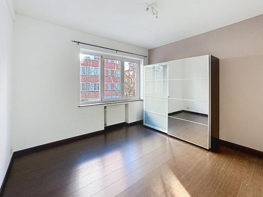 Appartement une chambre + balcon terrasse à Schaerbeek quartier Diamant - Foto 1