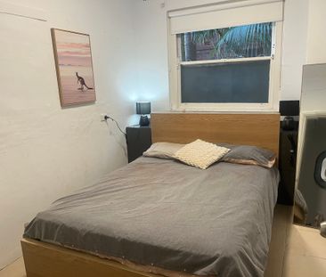 Bondi Beach - Photo 6