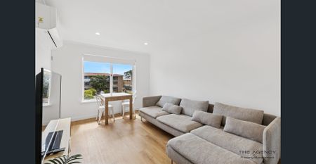 Modern Furnished One Bedroom Apartment in the Heart of Rivervale - Perfect for a Cozy Lifestyle! - Photo 3