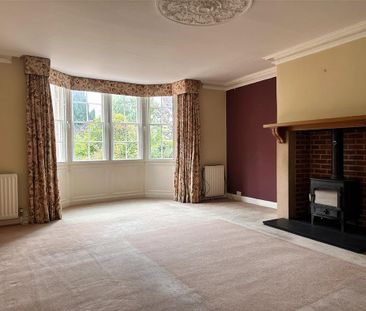4 bedroom detached house to rent - Photo 3
