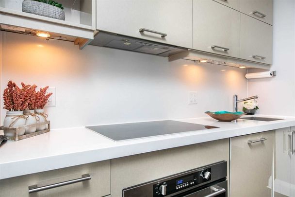 For Lease - 1080 Bay Street Unit# 4306, Toronto, Ontario - Photo 1