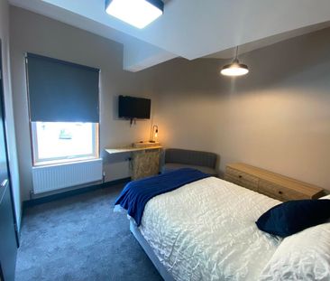 House Share - Photo 4