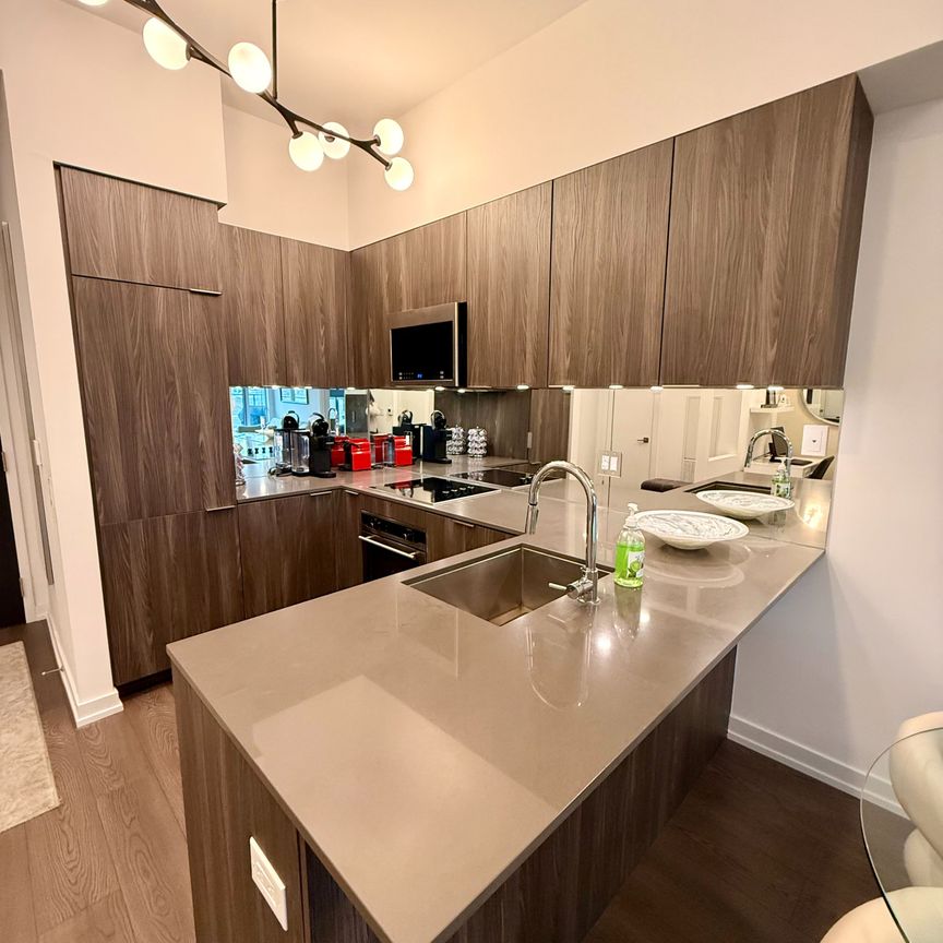 For Lease - 609 Avenue Road Unit# 203, Toronto, Ontario - Photo 1