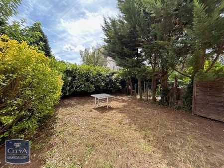Location Appartement 2 pièces 53m² VILLEFRANCHE SUR SAONE 69400 - Photo 3