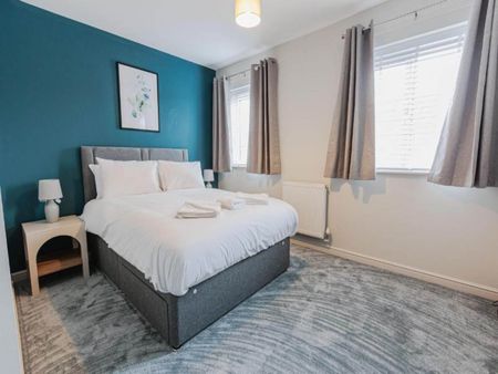 St Albans Close, Redcar, - Photo 3