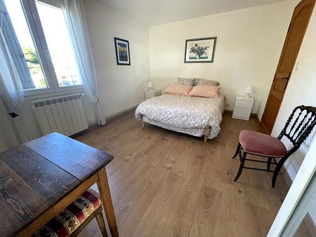 Appartement meublé T2 haut de Villa d'environ 45 m2 à louer à Carry-le-Rouet, - Photo 3