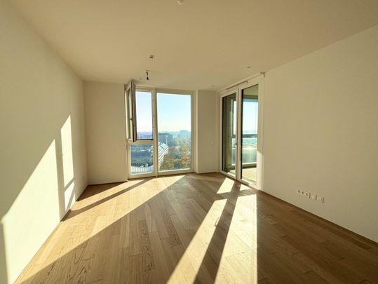 VIENNA TWENTYTWO Living I SAUNA & POOL I Kagran U-Bahn U1 I Hochwertig ausgestattete Traumwohnung mit Loggia I FITNESSRAUM - Foto 1