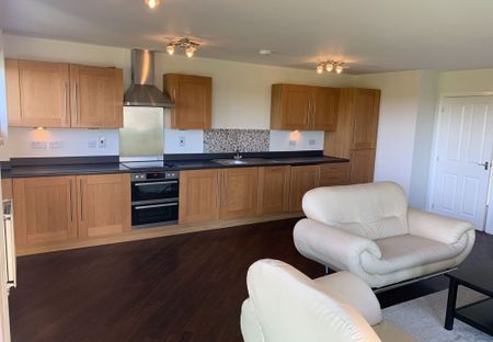 Roehampton House, Academy Way, Dagenham RM8 - Photo 5