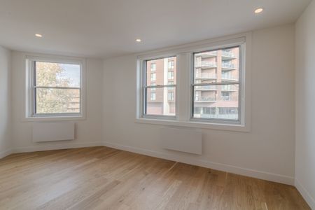 5530 Cote Saint-Luc Road - Photo 5