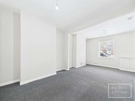 Emerald Street, Splott, Cardiff, CF24 - Photo 2