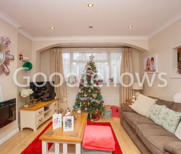 Churston Drive, Morden, SM4 - Photo 1