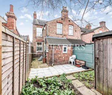 2 bedroom end of terrace to rent Offa Road, Bedford, MK42 9HZ - Photo 1