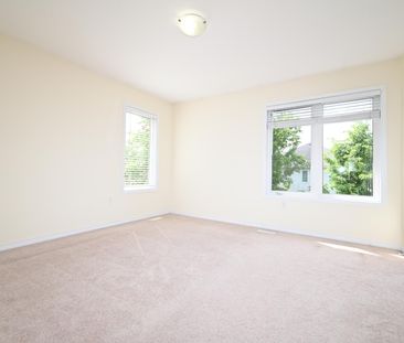 For Lease - 90 SOVEREIGN'S Gate Unit# 29, Barrie, Ontario - Photo 5
