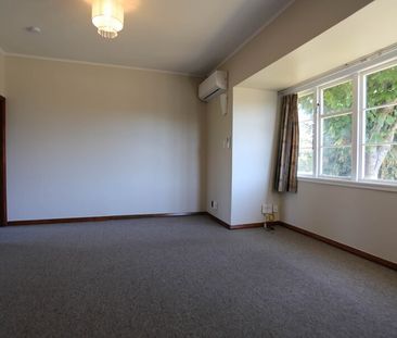 Popular Location - Photo 2