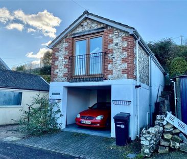 Underway, Combe St. Nicholas, Chard, Somerset, TA20 - Photo 2