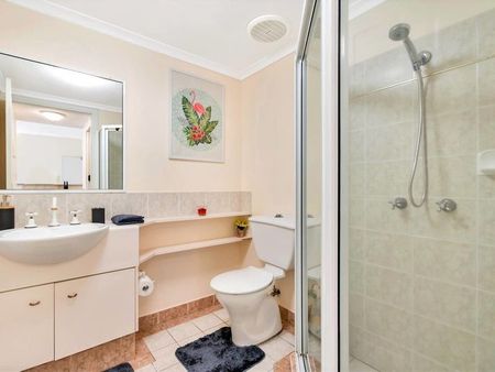 5/17 Martyn Street, Parramatta Park QLD 4870 - Photo 5