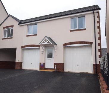 2 bedroom coach house to rent - Photo 4