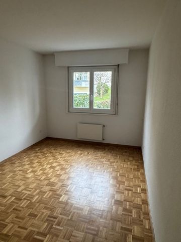 Bel appartement de 3.5 pièces avec cheminée et grand balcon avec vue - Foto 5