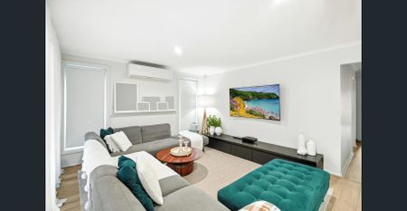 Beautifully Presented Home! - Photo 3