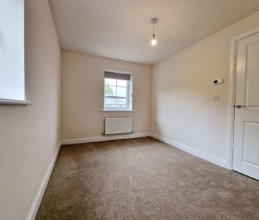 Teasel Close, Whittingham - Photo 5