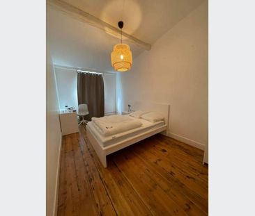 Maison à Louer à LILLE 3900 € - Photo 5