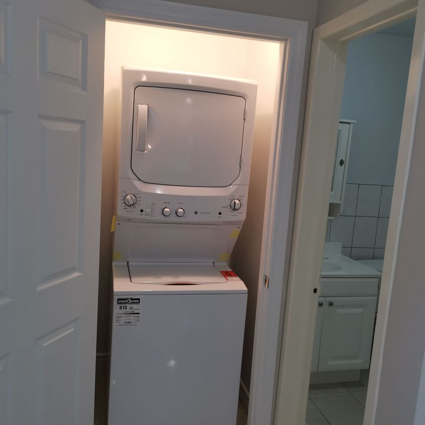 For Lease - 219 Shawnee Circle Unit# Main unit, Toronto, Ontario - Photo 1