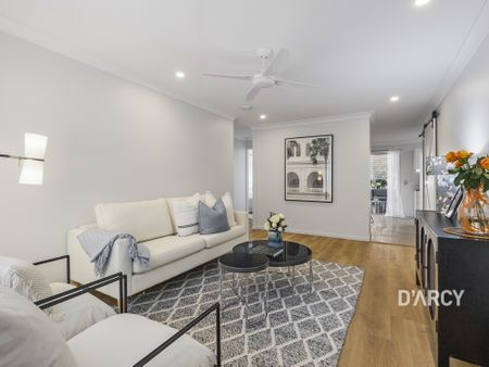 1/9 LITTLE JENNER ST - Photo 2