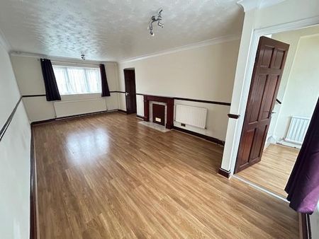 3 bedroom house to rent - Photo 2