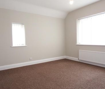 3 bedroom detached house to rent - Photo 4