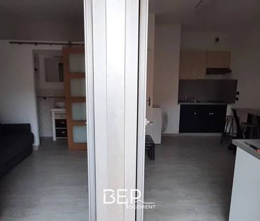 Location Studio - Photo 3