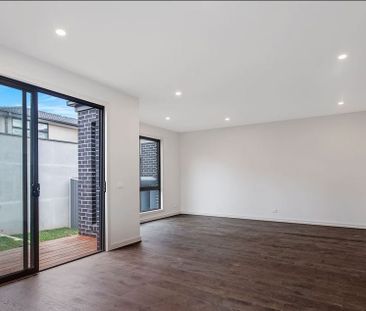 56B Highland Avenue, Oakleigh East VIC 3166 - Townhouse For Rent | ... - Photo 6