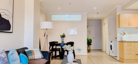 Student Living Tower Apartments, Adelaide - Photo 2