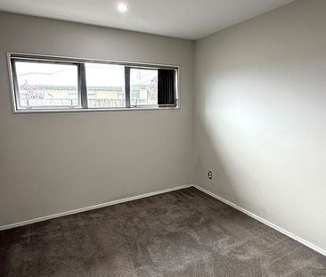 4 BDR House For Rent - Photo 3