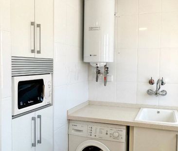 Apartamento de alquiler en Carrer del Clot de la Mota, 32, Playa de... - Photo 3