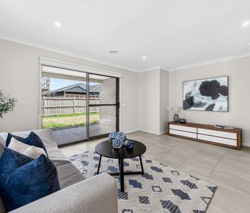 Well-Appointed Home in Sought-After Smith Park Estate!! - Photo 6